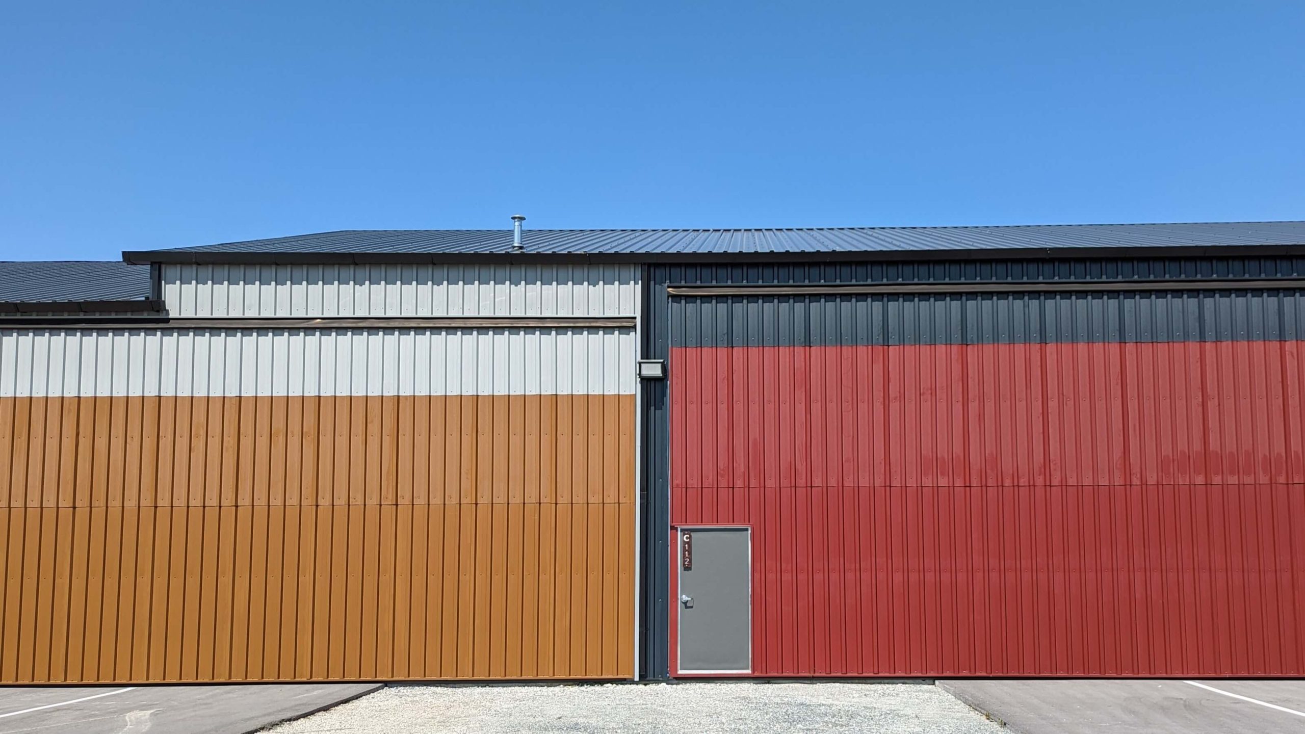 Golden Ears Airpark _yellow_red Golden Ears Airpark is a gated, secure hangar development offering owners 24/7/365 access.