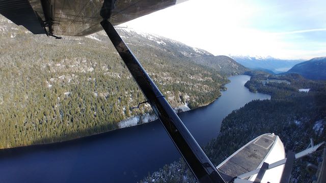float plane mountains-min (1) Golden Ears Mountains Pitt Meadows, BC